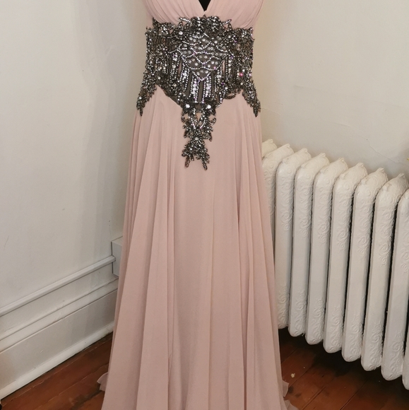 Exquisite pink gown, size small - Picture 2 of 2